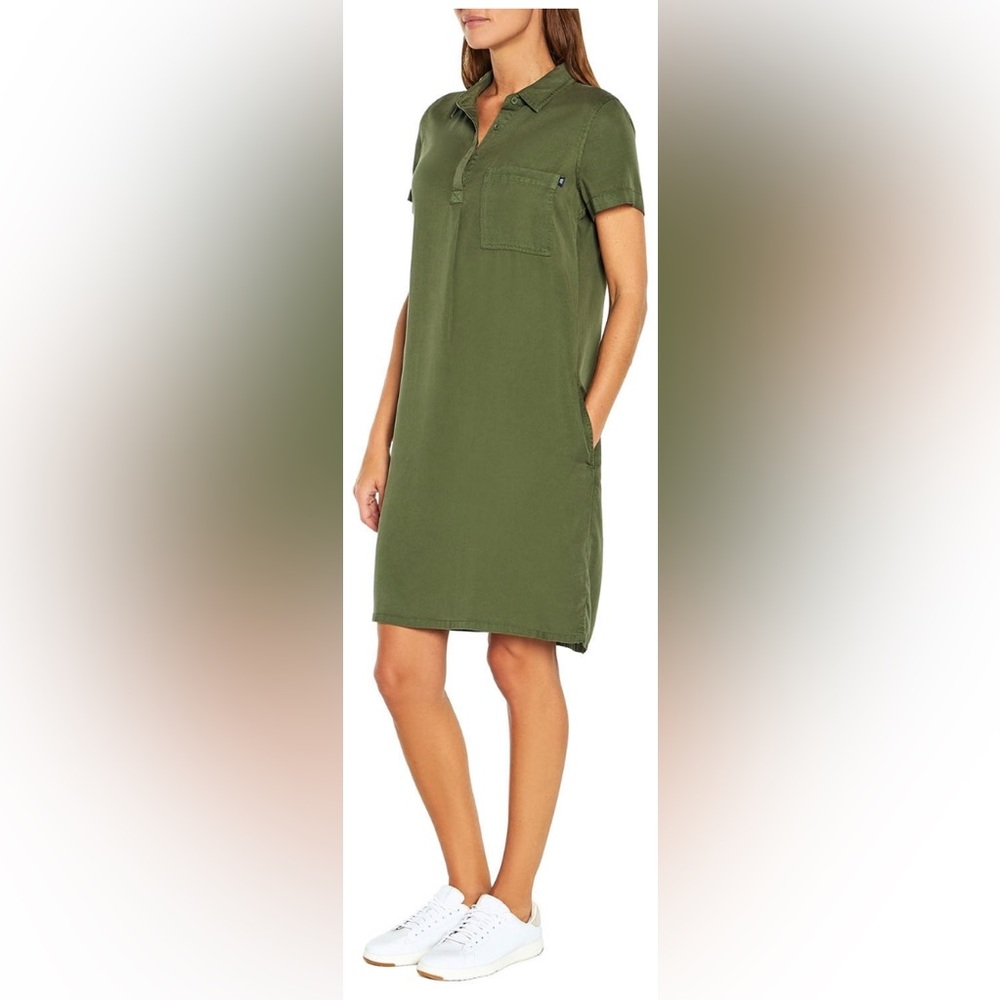 87. $60 NWT GAP Midi Dress in the Color Four Leaf Clover